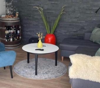 Nyistandsat Hojloftet Kaelderlejlighed Pa 70 M2 I Viborg Centrum, Med Plads Til 4 Personer المظهر الخارجي الصورة