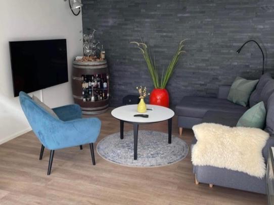 Nyistandsat Hojloftet Kaelderlejlighed Pa 70 M2 I Viborg Centrum, Med Plads Til 4 Personer المظهر الخارجي الصورة